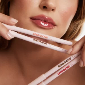 Smooch Lip Liner
